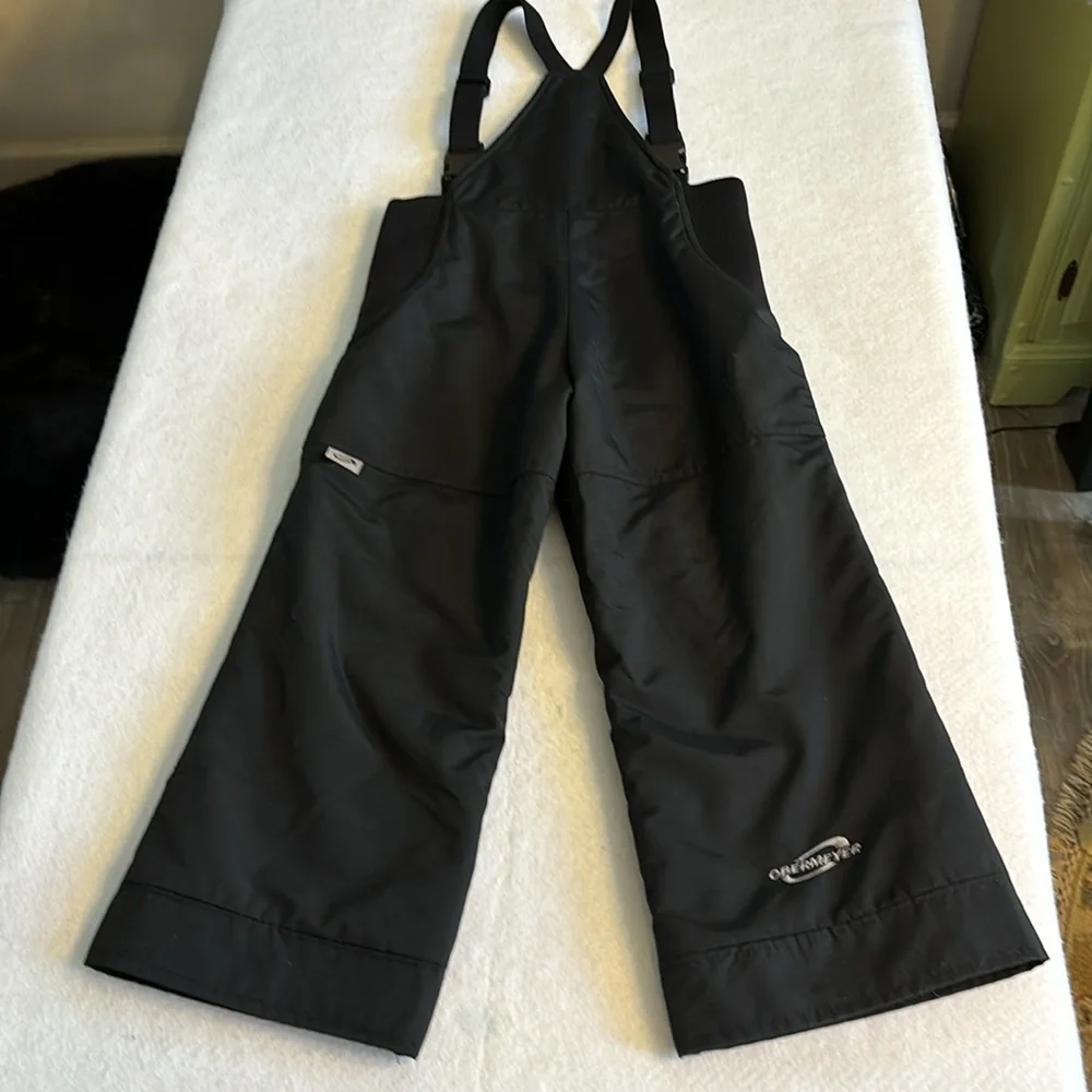 Obermeyer child’s bibbed snow pants